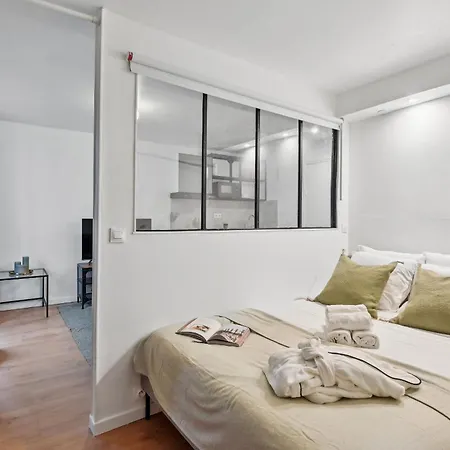 Bnbnova - Le Marais Apartman